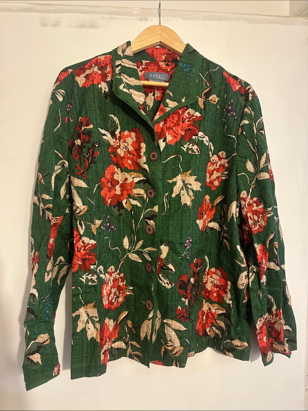 Koret Green Floral Button-Front Blazer with Red and Cream Blooms 100% Cotton